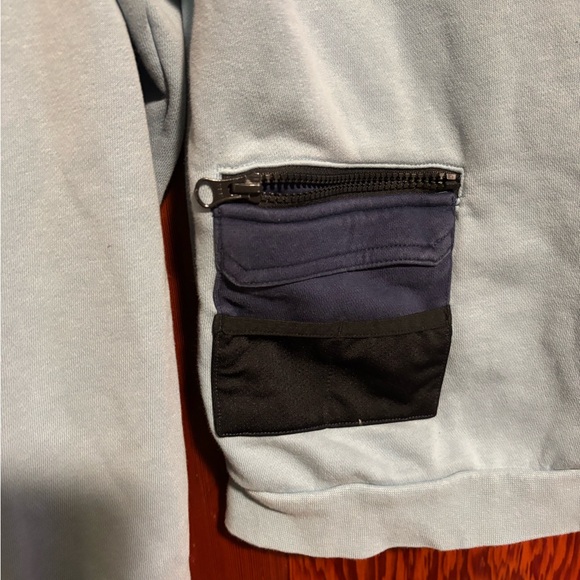 Nike Big Boy’s Navy Blue Pullover - Picture 2 of 4